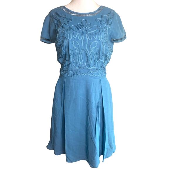NWT REISS DRESS BLUE CORNFLOWER CAREY EMBROIDERED SOUTACHE RIBBON APPLIQUE SHORT - Picture 1 of 15